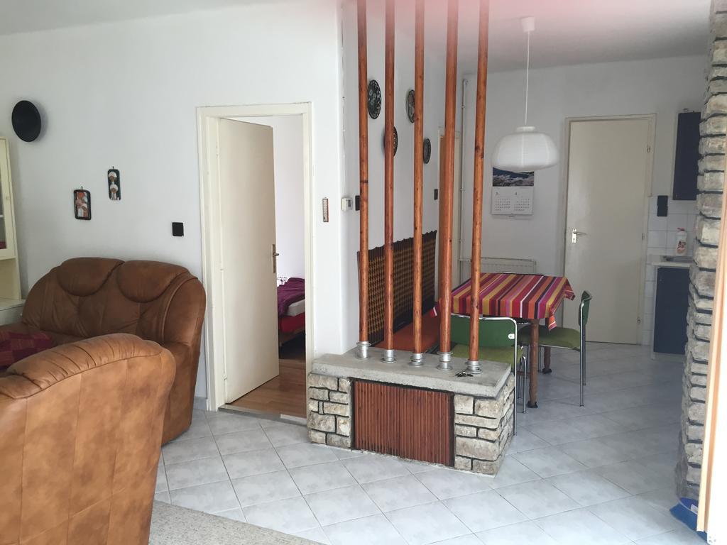 Siraly Apartman Balatonfuzfo Phòng bức ảnh
